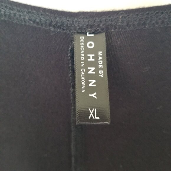 Made by Johnny Wrap Top Size XL Black Bat Wing Sleeves Side Rouching - Picture 4 of 6